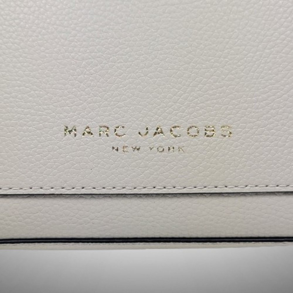 MARC JACOBS New Grind Leather Cosmetic Pouch - Wow - Picture 3 of 9
